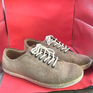 Montana Women’s espadrille/leather sneakers size 9.5 in great condition